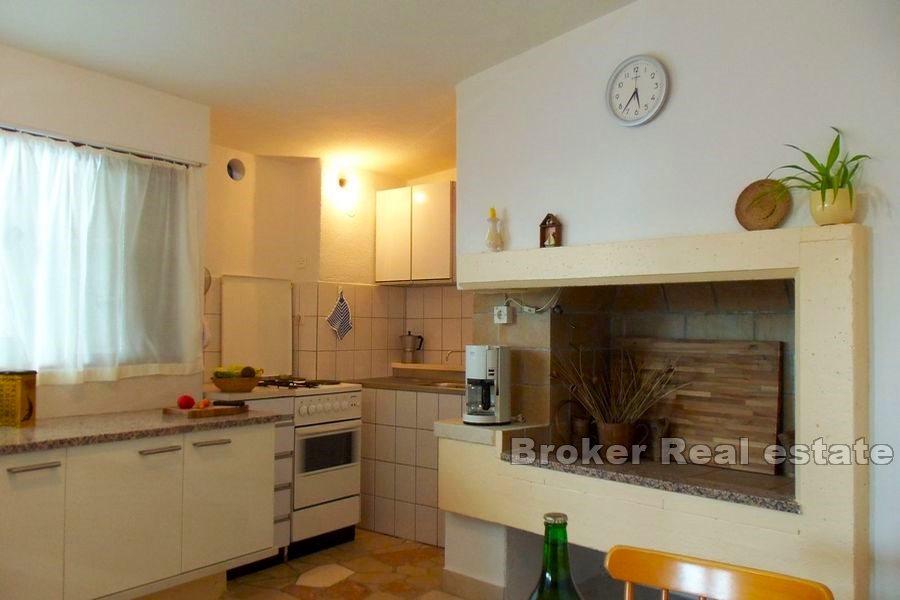 Omiš - Dům v první řadě k moři