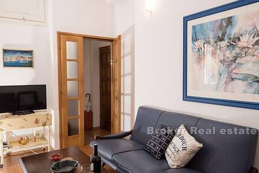 Dubrovnik, charming three bedroom apartment