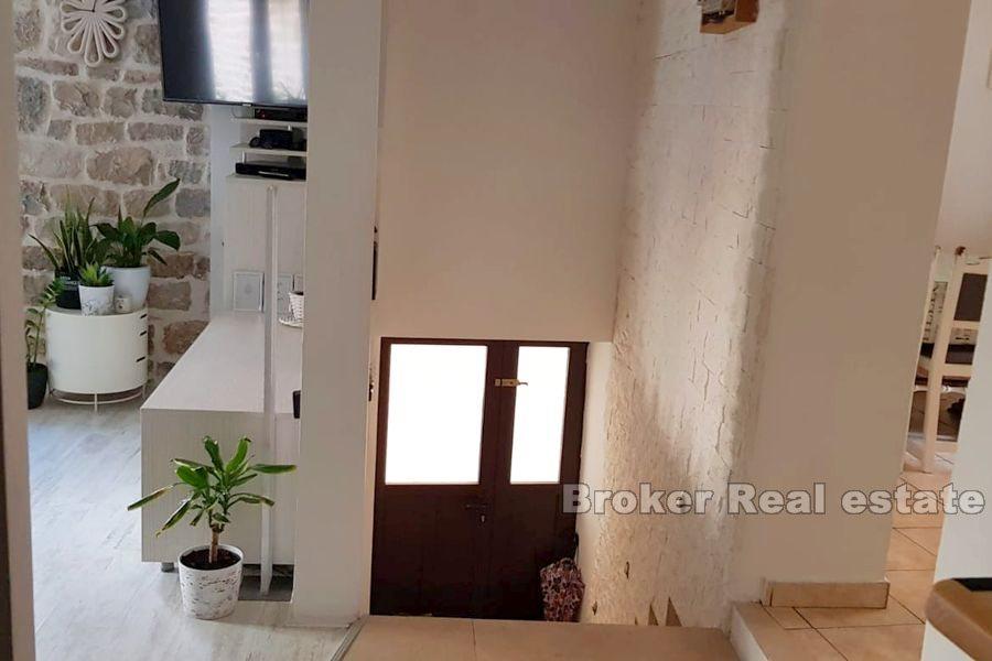 Kastela, renovated autochthonous stone house