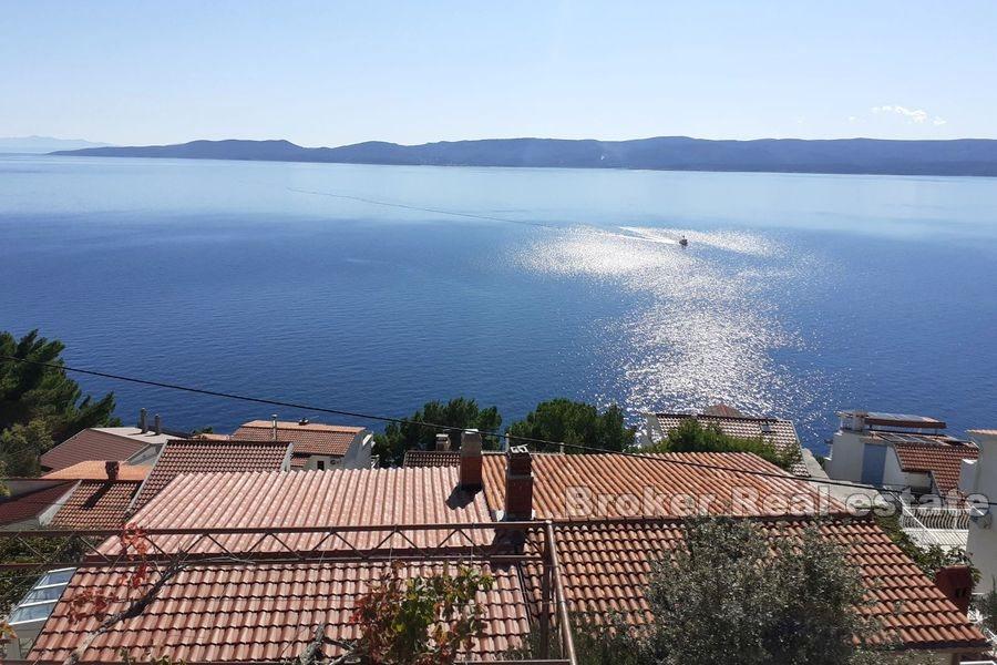 Vicino a Omis, casa con vista sul mare aperto