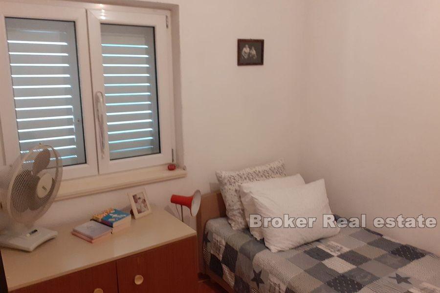 Vicino a Omis, casa con vista sul mare aperto