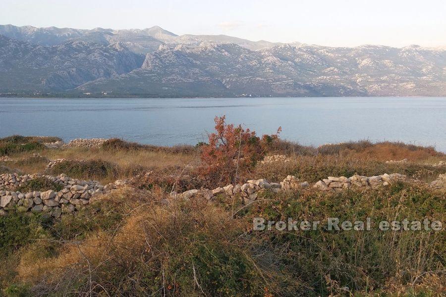 In der Nähe von Zadar, Bauland erste Reihe zum Meer