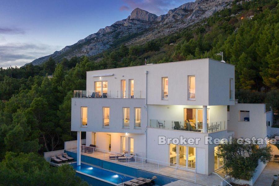 Near Omis, newly built villa first row to the sea