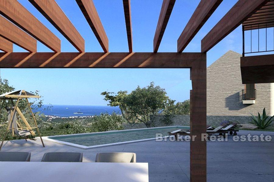 Niedaleko Rogoznicy, willa w budowie z basenem i widokiem na morze