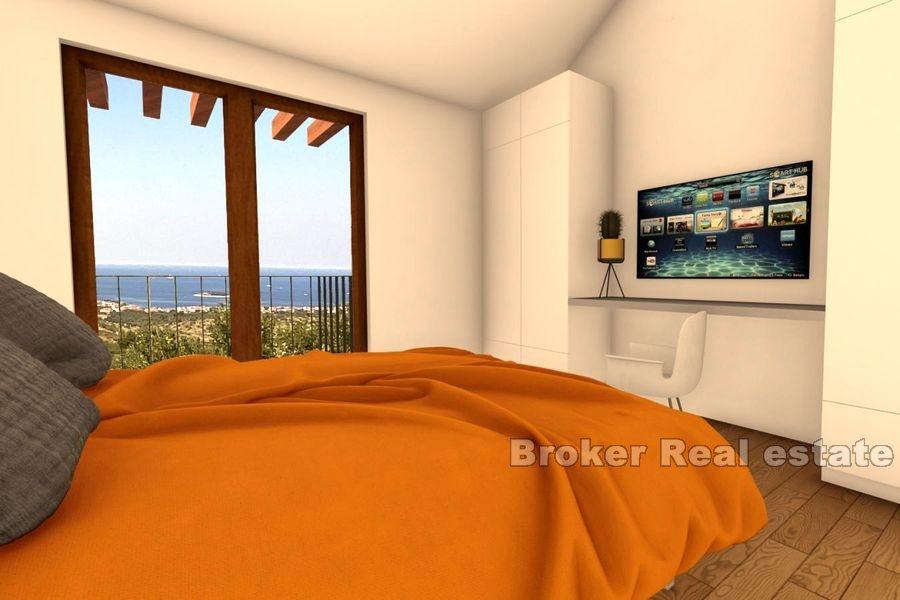 Niedaleko Rogoznicy, willa w budowie z basenem i widokiem na morze