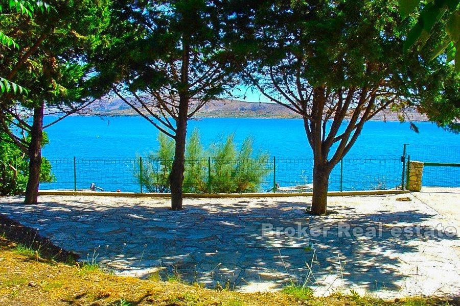 Île de Pag - Maison, première rangée de la mer, près de la plage