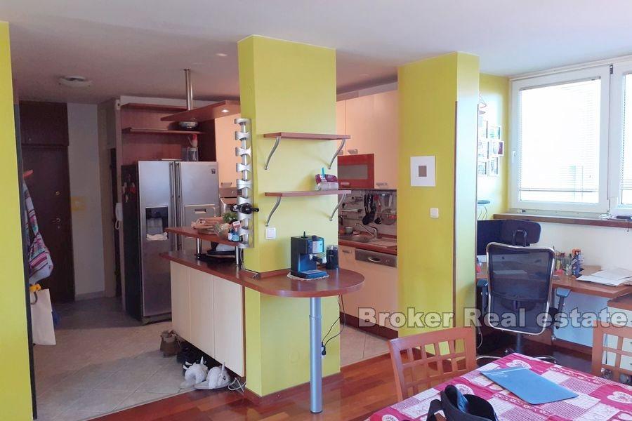 Split, Pujanke, komfortní třípokojový byt 99m2