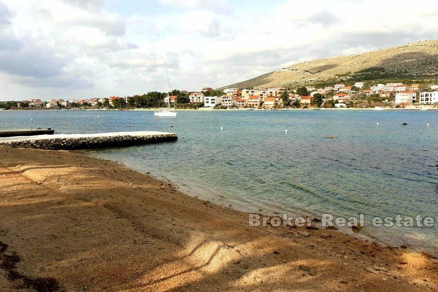 I nærheten av Primosten, første land til sjøen