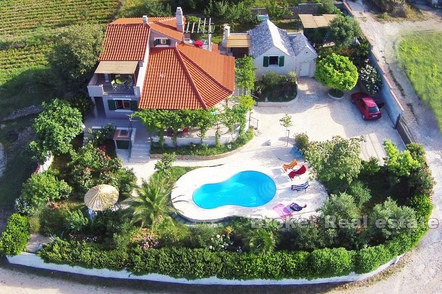 Kastela - Vila s panoramatickým výhledem na moře a ostrovy