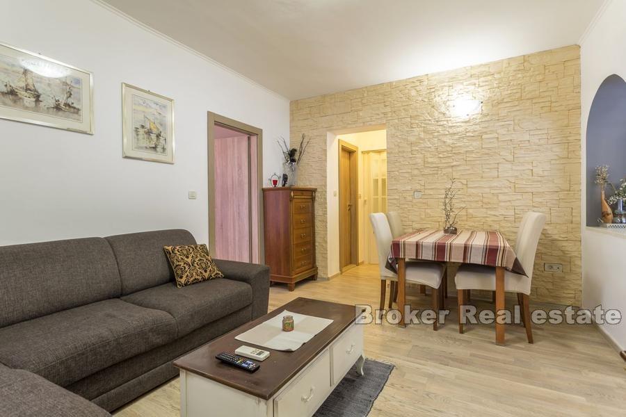 Split, Marjan, appartement meublé de deux chambres près du centre