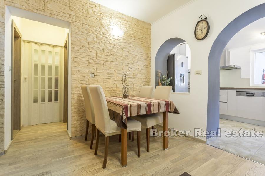 Split, Marjan, appartement meublé de deux chambres près du centre