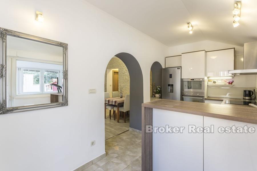 Split, Marjan, appartement meublé de deux chambres près du centre