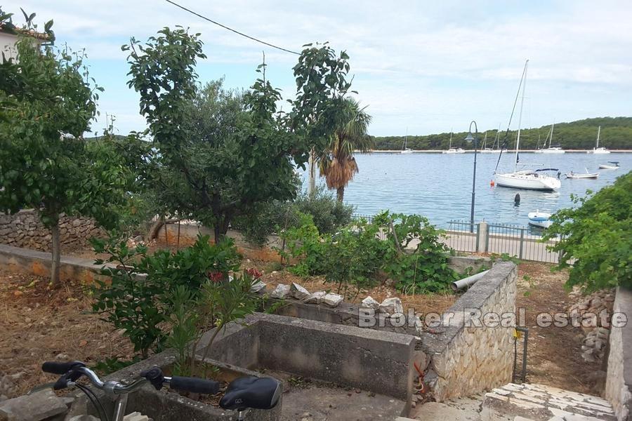 Rogoznica, działka budowlana w pierwszym rzędzie do morza