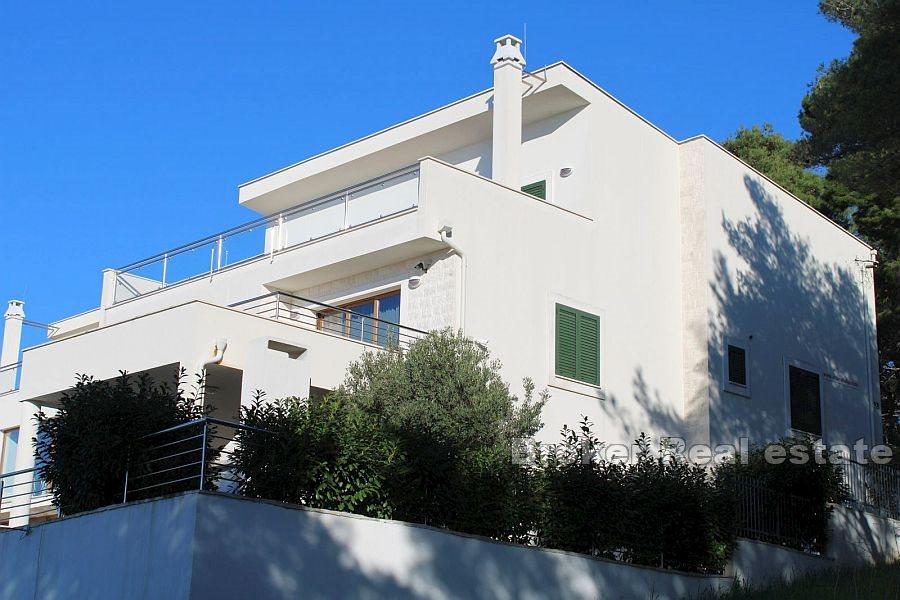 Rogoznica, modern villa med pool