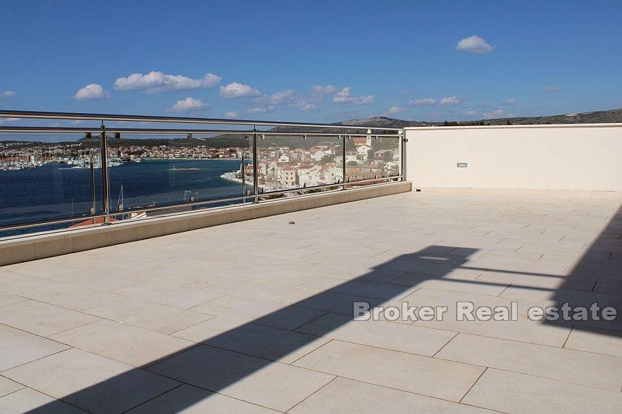 Rogoznica, modern villa med pool