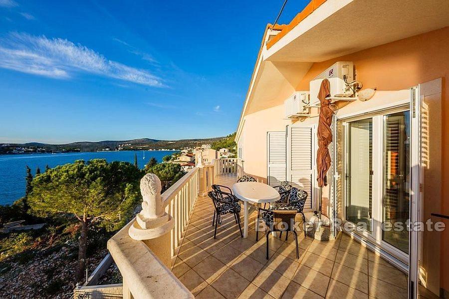 Rogoznica - Apartmánový dom v blízkosti mora