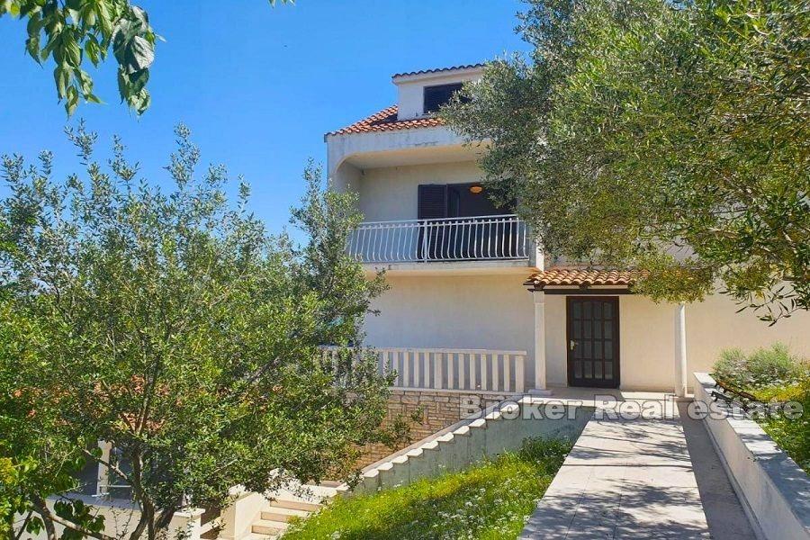 Ostrov Čiovo - Dům v první řadě k moři