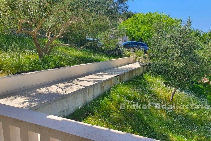 Ostrov Čiovo - Dům v první řadě k moři