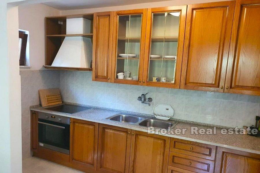 Ostrov Čiovo - Dům v první řadě k moři