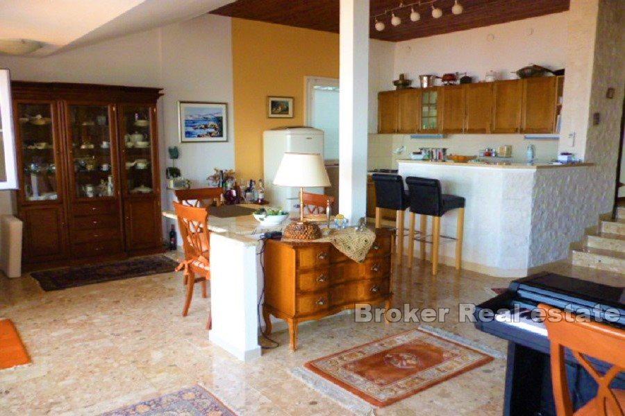 Wyspa Pag - Dom w pierwszym rzędzie do morza