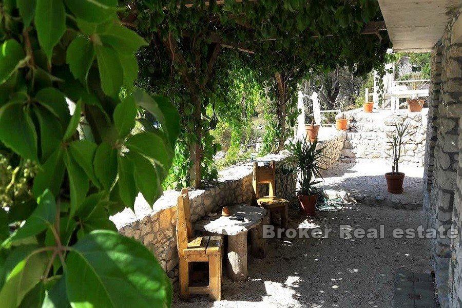 Otok Čiovo - Kuća prvi red do mora