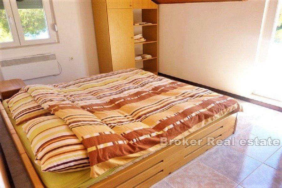 Ostrov Murter - Dva domy v prvom rade pri mori