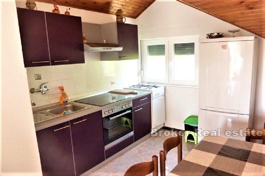 Ostrov Murter - Dva domy v prvom rade pri mori