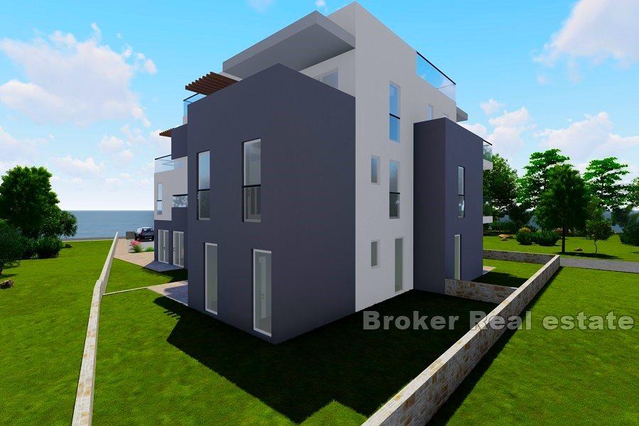 Vodice - Neu gebaute Wohnungen in erster Reihe zum Meer