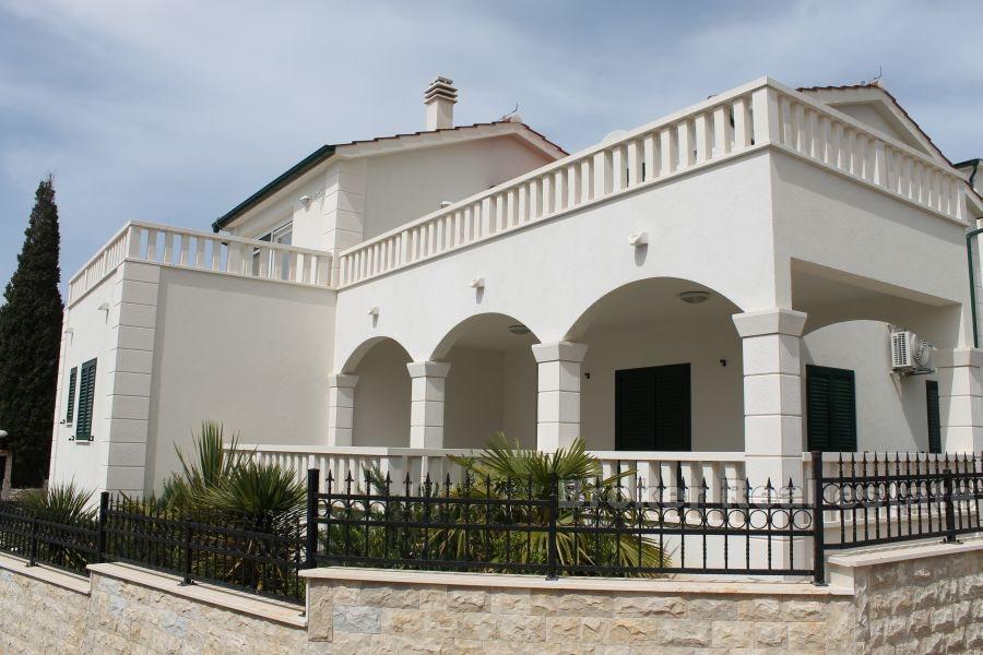 Rogoznica, newly built house by the sea