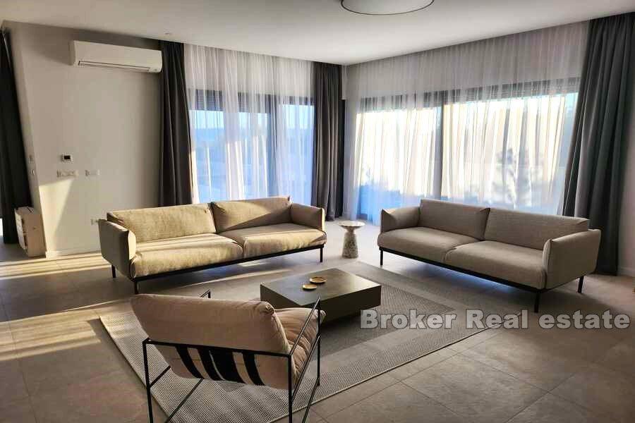 Kastela - Newly built villa with pool and sea view