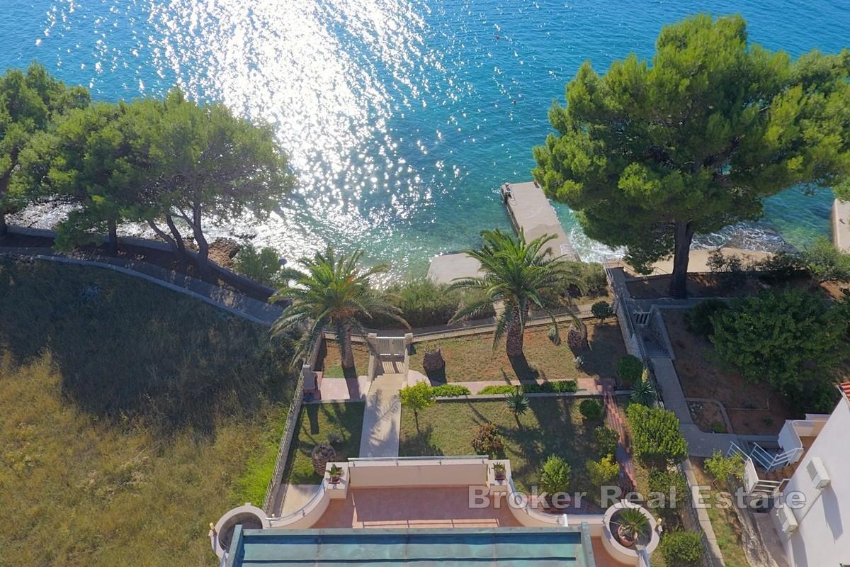 Pag - Maison première rangée de la mer