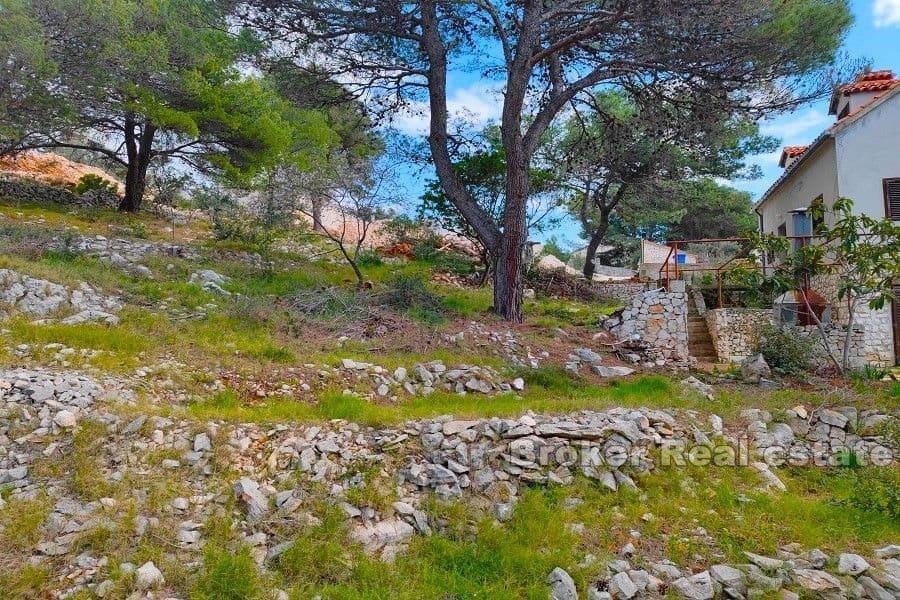 Rogoznica - Stavební pozemek s domem v blízkosti moře