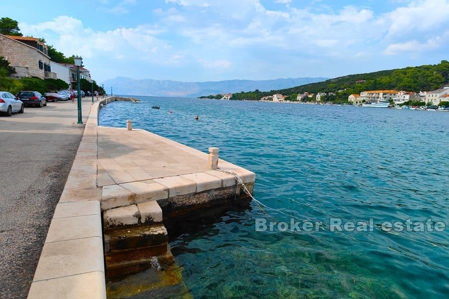 Brac - Lägenhet första raden till havet