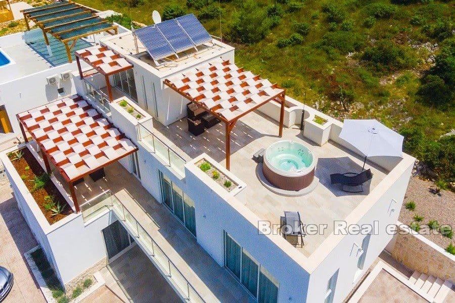 Rogoznica - Villa moderna con piscina e vista mare