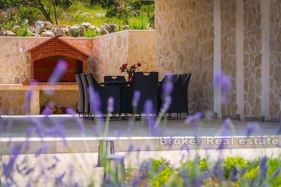 Rogoznica - Villa moderna con piscina e vista mare