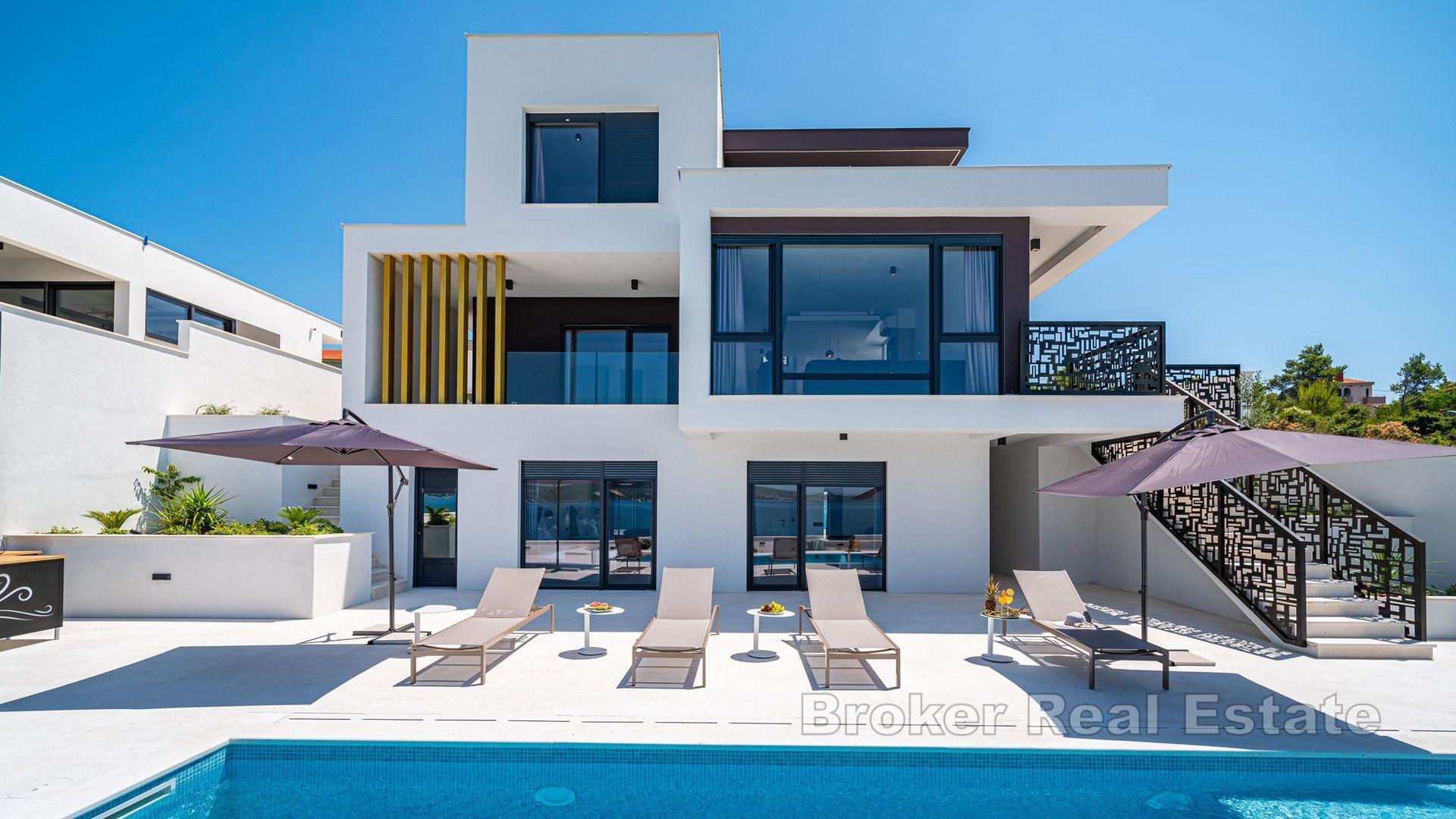 Zadar - Villa de luxe au premier rang de la mer