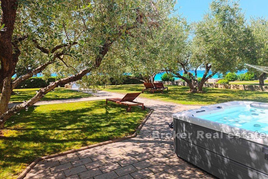 Zadar - Villa första raden till havet