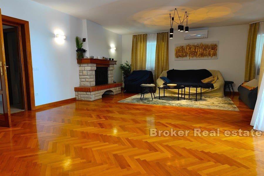 Zadar - Vila u prvome redu do mora