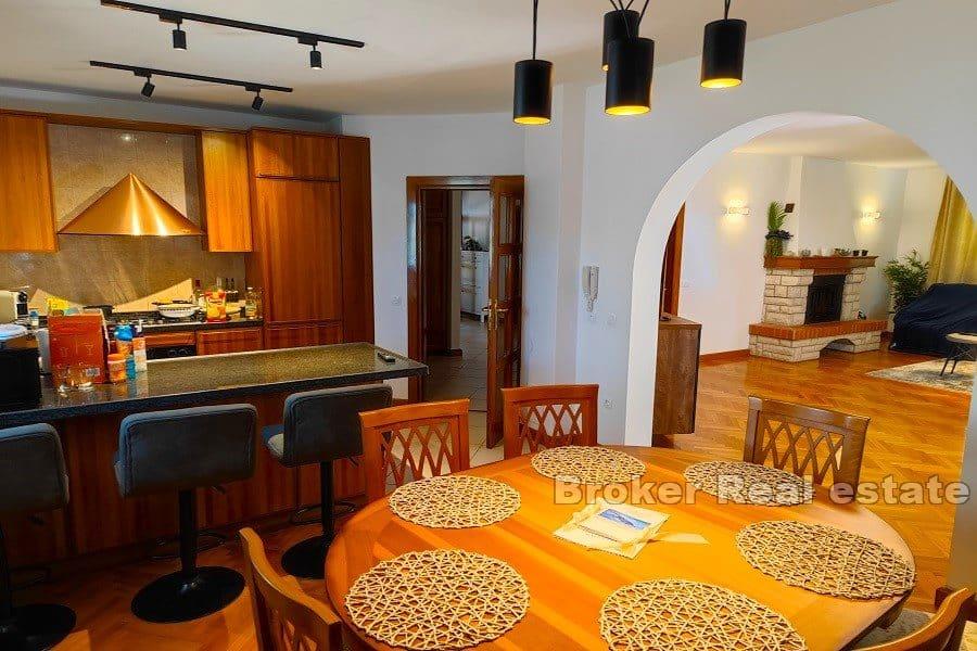 Zadar - Villa första raden till havet