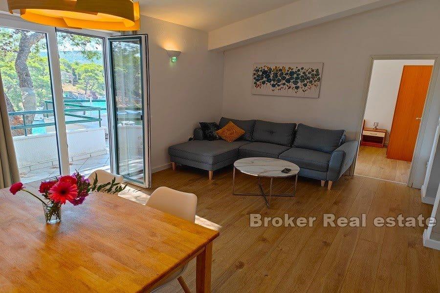 Primosten - Leilighetshus første rad til sjøen