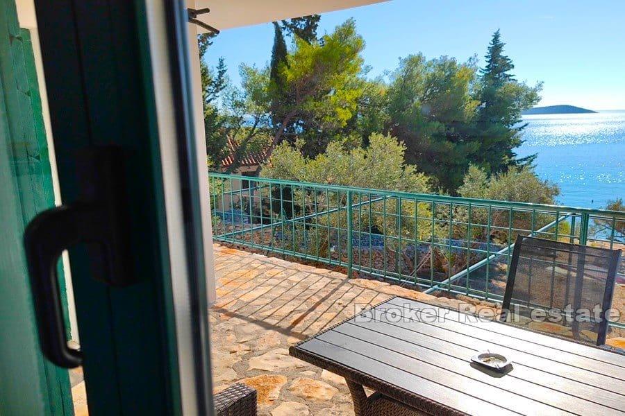 Rogoznica - Steinhus første rad til sjøen