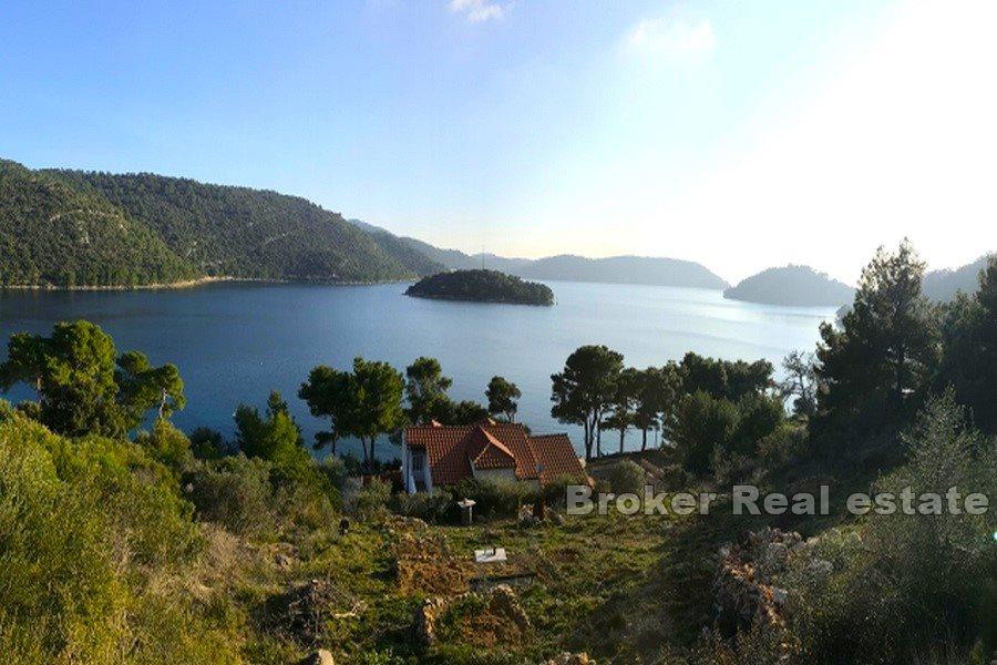 Lastovo - Stavebný pozemok v blízkosti mora