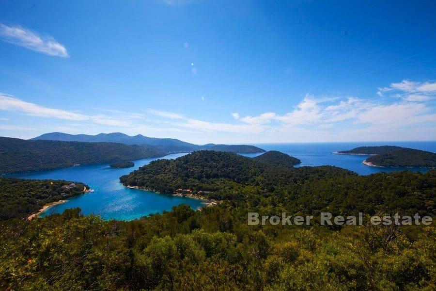 Lastovo - Building land near the sea