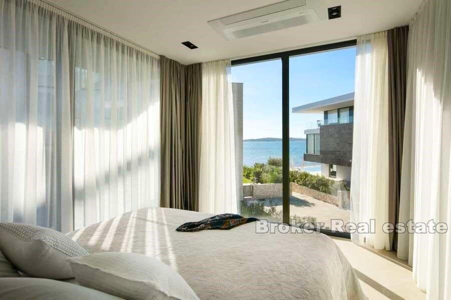 Zadar - Villa med moderne arkitektur med basseng og utsikt
