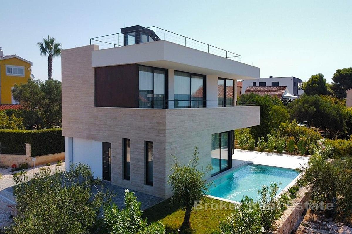 Zadar - Villa neuve avec piscine et vue mer