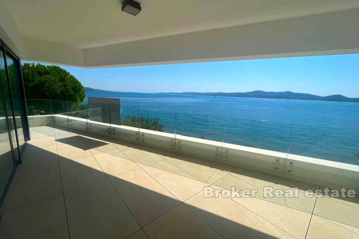 Zadar - Prostorný apartmán u moře a pláže