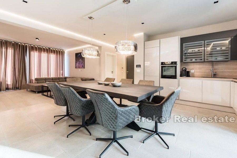 Zadar - Luxury villa first row to the sea and beach