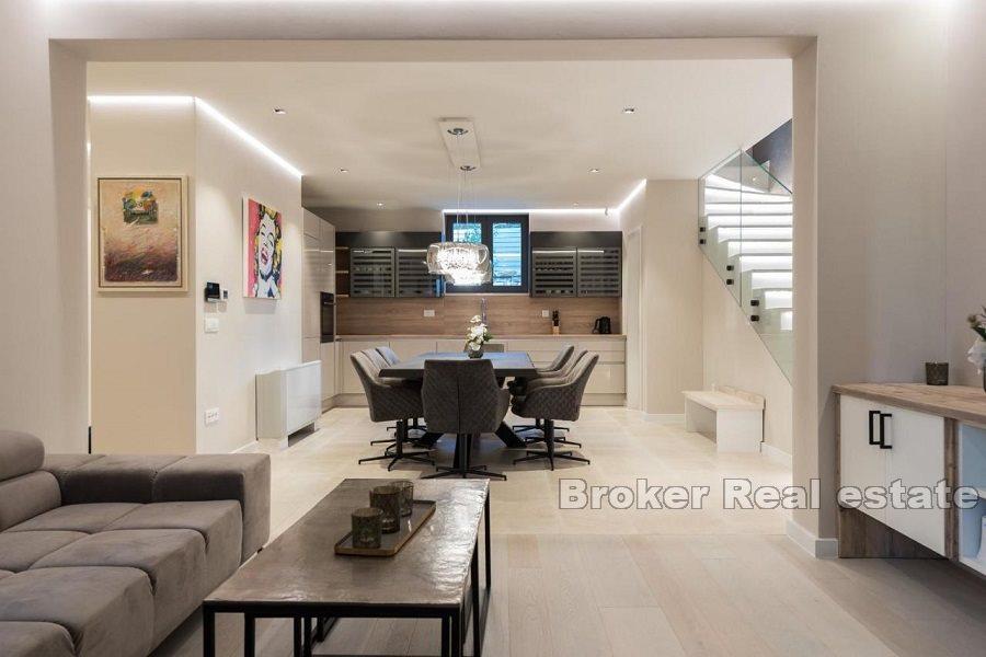 Zadar - Luxury villa first row to the sea and beach