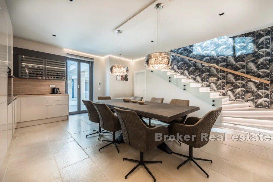 Zadar - Luxury villa first row to the sea and beach