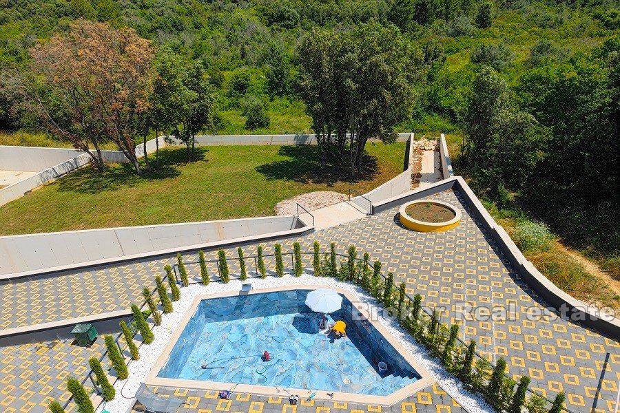 Zadar - moderní apartmánová vila